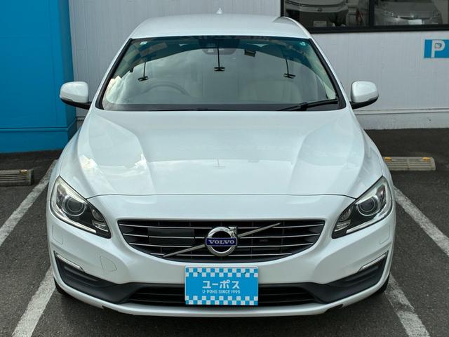 V60 D4 SE 純正ナビ ETC バックカメラ ベージュレザーシート 電動パーキングブレーキ 前後ドライブレコーダー プッシュスタート クルーズコントロール シートヒーター ステアリングスイッチ(4枚目)
