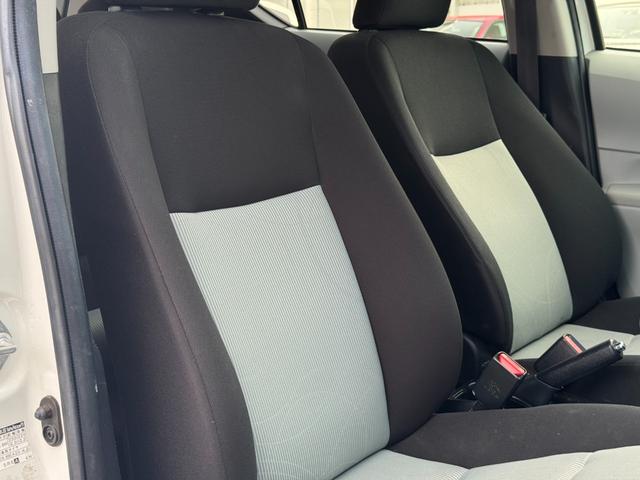 アクア Ｓ　純正ナビ　ＥＴＣ　バックカメラ　プッシュスタート　ステアリングスイッチ　ＬＥＤヘッドライト　シートヒーター　ナノイー　フルセグ視聴　Ｂｌｕｅｔｏｏｔｈ接続　ワンオーナー車（12枚目）