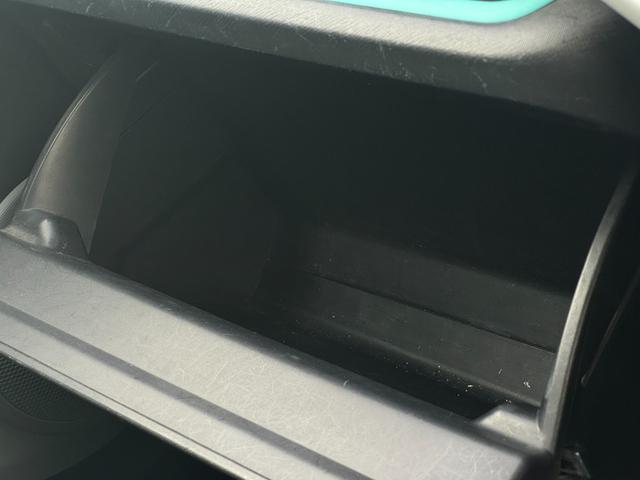 アクア Ｓ　純正ナビ　ＥＴＣ　バックカメラ　プッシュスタート　ステアリングスイッチ　ＬＥＤヘッドライト　シートヒーター　ナノイー　フルセグ視聴　Ｂｌｕｅｔｏｏｔｈ接続　ワンオーナー車（39枚目）