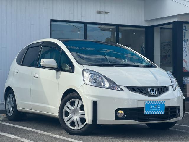 フィット Ｘ　クルーズコントロール　シートヒーター　サンルーフ　スマートキー　ワンオーナー車（5枚目）