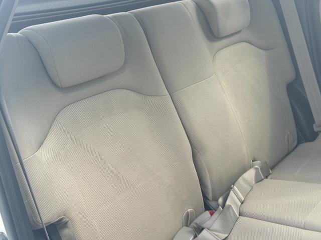 フィット Ｘ　クルーズコントロール　シートヒーター　サンルーフ　スマートキー　ワンオーナー車（18枚目）