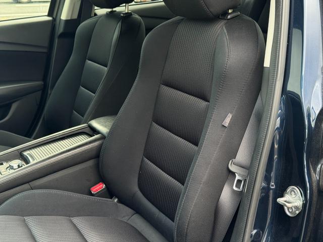 アテンザセダン ＸＤプロアクティブ　純正ナビ　ＥＴＣ　バックカメラ　クルーズコントロール　ステアリングスイッチ　プッシュスタート　ヘッドアップディスプレイ　Ｂｌｕｅｔｏｏｔｈ接続　フルセグ視聴（13枚目）