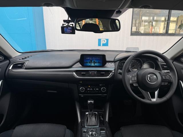 アテンザセダン ＸＤプロアクティブ　純正ナビ　ＥＴＣ　バックカメラ　クルーズコントロール　ステアリングスイッチ　プッシュスタート　ヘッドアップディスプレイ　Ｂｌｕｅｔｏｏｔｈ接続　フルセグ視聴（14枚目）