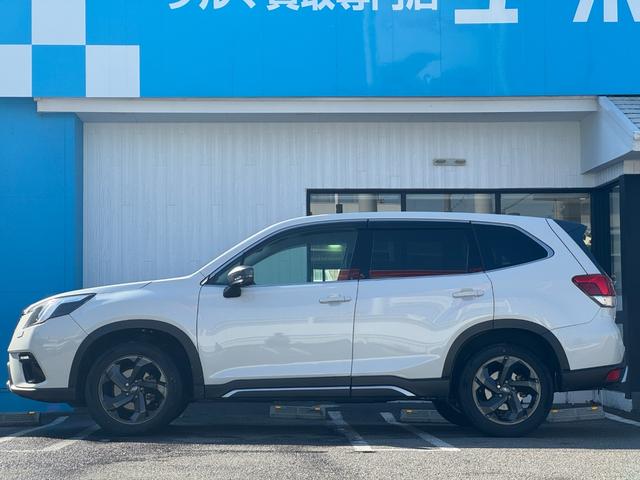 フォレスター スポーツ　ダイアトーンナビ　ＥＴＣ　バックカメラ　サイドカメラ　フロントカメラ　ハーフレザーシート　デジタルインナーミラー　全席シートヒーター　電動パーキングブレーキ　フルセグ視聴　Ｂｌｕｅｔｏｏｔｈ接続（10枚目）