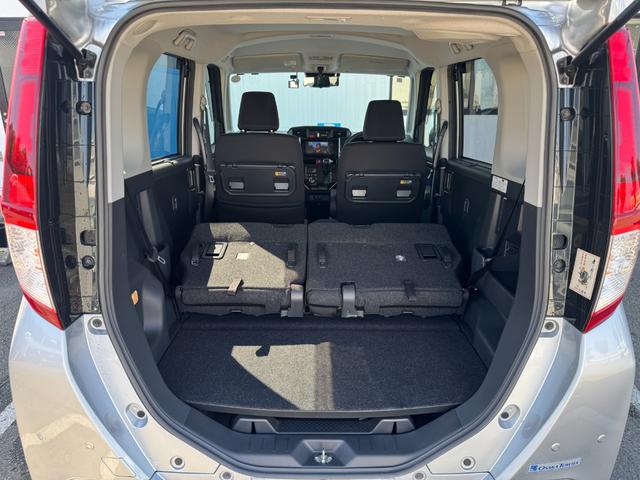 ルーミー カスタムG 純正ナビ ETC バックカメラ 両側電動スライドドア Tzドライブレコーダー シートヒーター 衝突軽減システム ステアリングスイッチ アイドリングストップ フルセグ視聴 Bluetooth接続(25枚目)