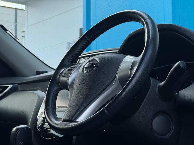 エクストレイル ２０Ｘ　エマージェンシーブレーキパッケージ　純正ナビ　ＥＴＣ　バックカメラ　純正フリップダウン　アイドリングストップ　シートヒーター　合皮シート　ステアリングスイッチ　４ＷＤ　フルセグ視聴　Ｂｌｕｅｔｏｏｈｔ接続（20枚目）