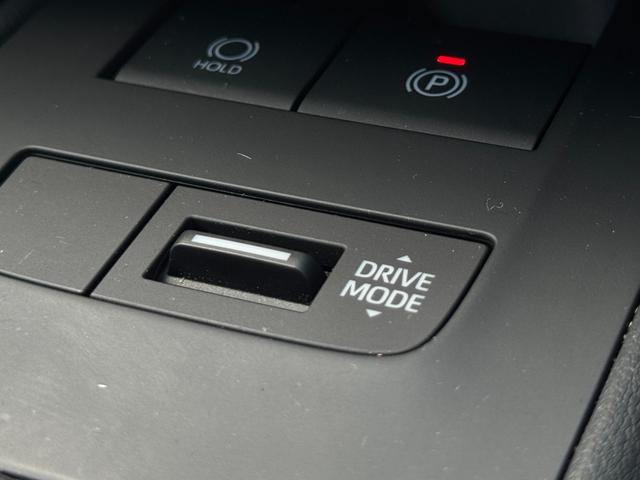 ハリアー Ｇ　１２．３インチオプションナビ　ＥＴＣ２．０　バックカメラ　ハーフレザーシート　デジタルインナーミラー　ワイヤレス充電　電動パーキングブレーキ　クルーズコントロール　フルセグ視聴　Ｂｌｕｅｔｏｏｔｈ接続（42枚目）