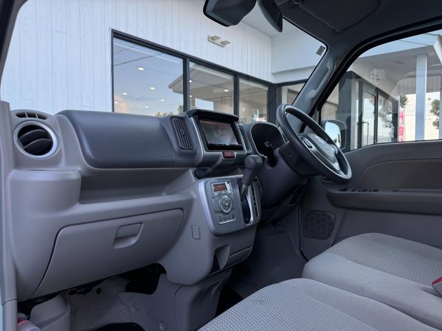 エブリイワゴン ＰＺターボスペシャル　ケンウッドナビ　ＥＴＣ　バックカメラ　両側電動スライドドア　オートステップ　プッシュスタート　シートヒーター　衝突軽減システム　ワンセグ視聴　Ｂｌｕｅｔｏｏｔｈ接続　ワンオーナー車（13枚目）