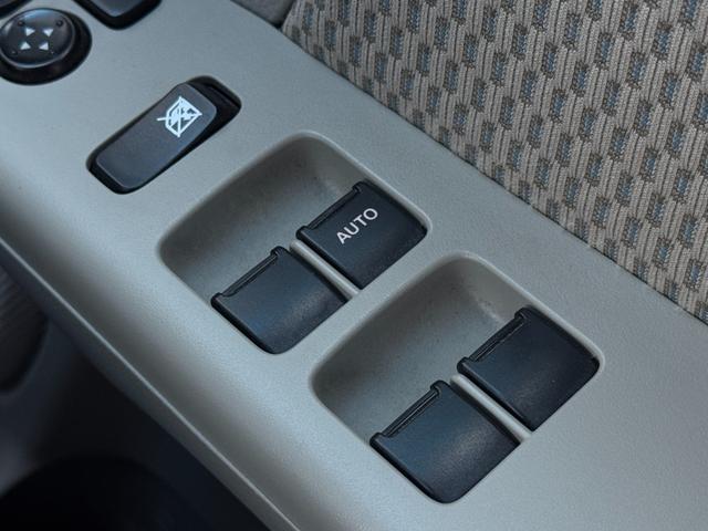 エブリイワゴン ＰＺターボスペシャル　ケンウッドナビ　ＥＴＣ　バックカメラ　両側電動スライドドア　オートステップ　プッシュスタート　シートヒーター　衝突軽減システム　ワンセグ視聴　Ｂｌｕｅｔｏｏｔｈ接続　ワンオーナー車（28枚目）