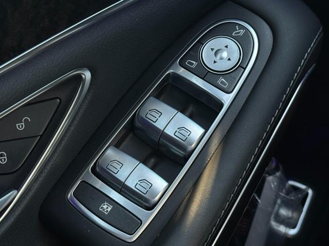 Sクラス S400hエクスクルーシブ 純正ナビ ETC 全方位カメラ パノラマルーフ 黒革シート AMGアルミホイール 全席シートヒーター シートクーラー 左ハンドル パワーバックドア フルセグ視聴 Bluetooth接続(27枚目)