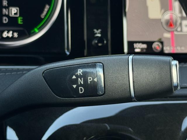 Sクラス S400hエクスクルーシブ 純正ナビ ETC 全方位カメラ パノラマルーフ 黒革シート AMGアルミホイール 全席シートヒーター シートクーラー 左ハンドル パワーバックドア フルセグ視聴 Bluetooth接続(32枚目)