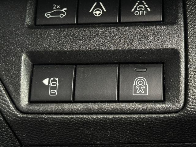 3008 GT 純正CAR PLAY ETC 全方位カメラ ハーフレザーシート シートヒーター パワーバックドア プッシュスタート ワイヤレス充電 ステアリングスイッチ Bluetooth接続(30枚目)