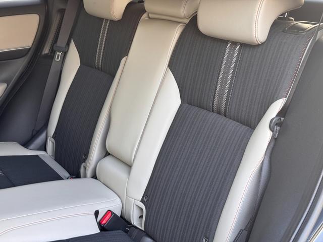 ヴェゼル ｅ：ＨＥＶ　ＰＬａＹ　純正ナビ　ＥＴＣ２．０　バックカメラ　純正Ｄオプションエアロ　シートヒーター　ハーフレザーシート　ステアリングヒーター　クルーズコントロール　ワイヤレス充電　フルセグ視聴　Ｂｌｕｅｔｏｏｈ接続（21枚目）