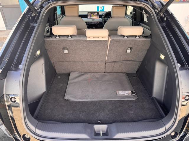 ヴェゼル ｅ：ＨＥＶ　ＰＬａＹ　純正ナビ　ＥＴＣ２．０　バックカメラ　純正Ｄオプションエアロ　シートヒーター　ハーフレザーシート　ステアリングヒーター　クルーズコントロール　ワイヤレス充電　フルセグ視聴　Ｂｌｕｅｔｏｏｈ接続（23枚目）