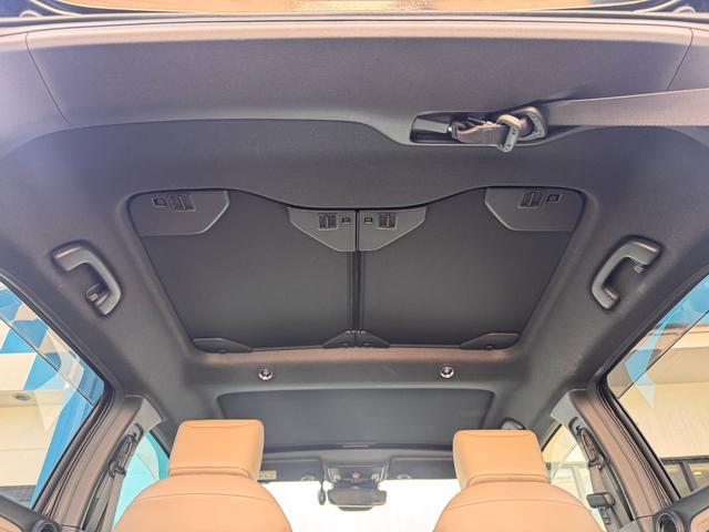 ヴェゼル ｅ：ＨＥＶ　ＰＬａＹ　純正ナビ　ＥＴＣ２．０　バックカメラ　純正Ｄオプションエアロ　シートヒーター　ハーフレザーシート　ステアリングヒーター　クルーズコントロール　ワイヤレス充電　フルセグ視聴　Ｂｌｕｅｔｏｏｈ接続（26枚目）