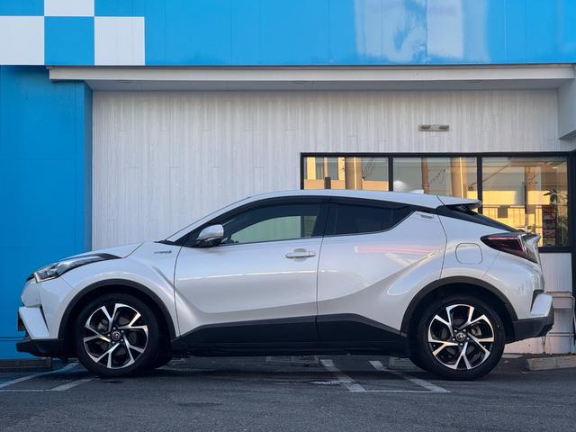 C-HR G 純正9インチナビ ETC バックカメラ ハーフレザーシート 電動パーキングブレーキ クルーズコントロール ステアリングスイッチ シートヒーター Bluetooth接続 フルセグ視聴(10枚目)