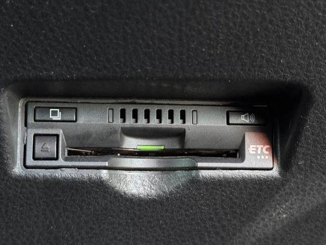 C-HR G 純正9インチナビ ETC バックカメラ ハーフレザーシート 電動パーキングブレーキ クルーズコントロール ステアリングスイッチ シートヒーター Bluetooth接続 フルセグ視聴(17枚目)