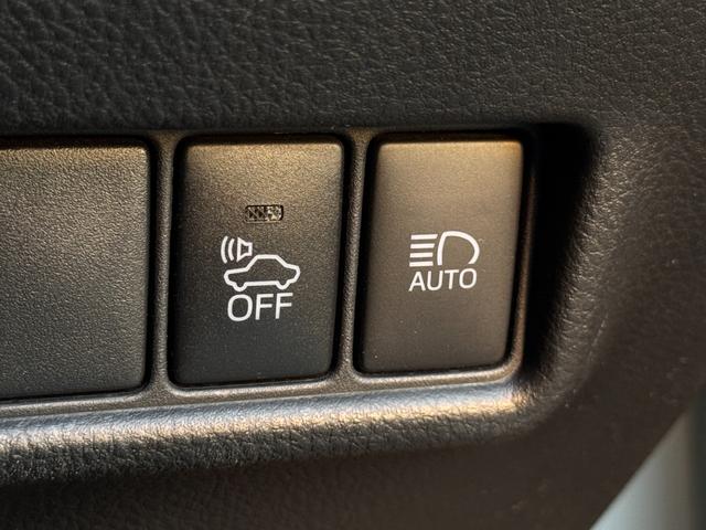 C-HR G 純正9インチナビ ETC バックカメラ ハーフレザーシート 電動パーキングブレーキ クルーズコントロール ステアリングスイッチ シートヒーター Bluetooth接続 フルセグ視聴(30枚目)