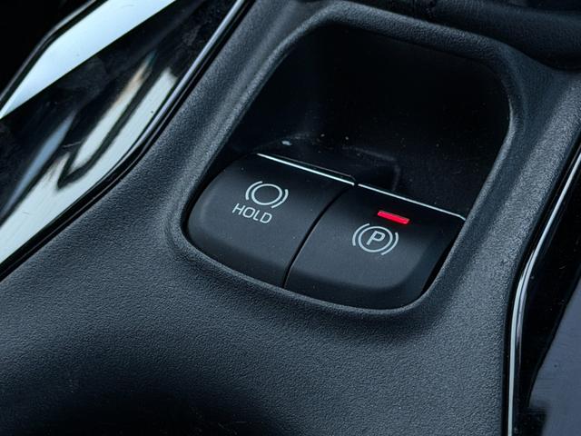 カローラスポーツ Ｇ　Ｚ　純正ナビ　ＥＴＣ　バックカメラ　６速ＭＴ　社外マフラー　ステアリングスイッチ　クルーズコントロール　プッシュスタート　シートヒーター　電動パーキングブレーキ　フルセグ視聴　Ｂｌｕｅｔｏｏｔｈ接続（40枚目）