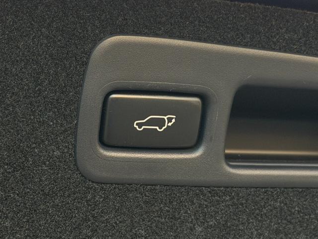 ハリアー プレミアム　アドバンスドパッケージ　ＪＢＬナビ　ＥＴＣ　全方位カメラ　ステアリングスイッチ　パワーバックドア　ハーフレザーシート　ドライブレコーダー（24枚目）