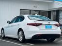 ベースグレード　ＣＡＲ　ＰＬＡＹ接続　ＥＴＣ　バックカメラ　アイドリングストップ　ステアリングスイッチ　クルーズコントロール　プッシュスタート　Ｂｌｕｅｔｏｏｔｈ接続（9枚目）