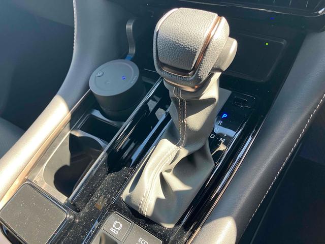 アルファード Ｚ　４ＷＤ　ドライブレコーダー　ＥＴＣ　全周囲カメラ　ナビ　ＴＶ　クリアランスソナー　オートクルーズコントロール　レーンアシスト　パークアシスト　衝突被害軽減システム　両側電動スライドドア（7枚目）