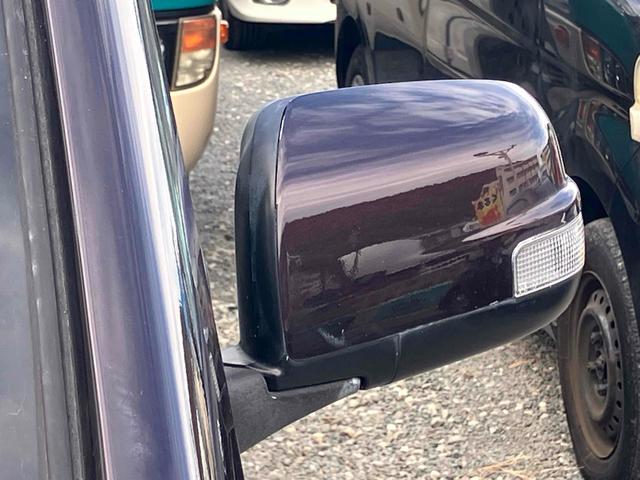 セレナ ハイウェイスター　Ｊパッケージ　ＥＴＣ　バックカメラ　オートクルーズコントロール　両側電動スライドドア　オートライト　ＨＩＤ　スマートキー　電動格納ミラー　後席モニター　３列シート　ＣＶＴ　アルミホイール（17枚目）