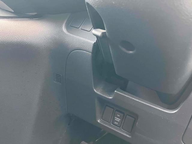 セレナ ハイウェイスター　Ｊパッケージ　ＥＴＣ　バックカメラ　オートクルーズコントロール　両側電動スライドドア　オートライト　ＨＩＤ　スマートキー　電動格納ミラー　後席モニター　３列シート　ＣＶＴ　アルミホイール（37枚目）