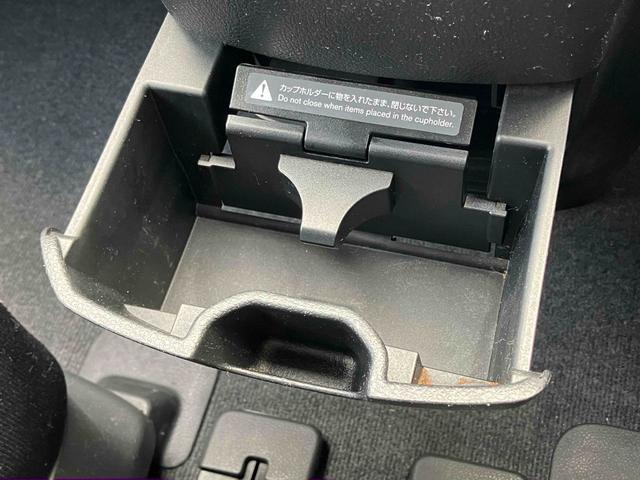 セレナ ハイウェイスター　Ｊパッケージ　ＥＴＣ　バックカメラ　オートクルーズコントロール　両側電動スライドドア　オートライト　ＨＩＤ　スマートキー　電動格納ミラー　後席モニター　３列シート　ＣＶＴ　アルミホイール（38枚目）