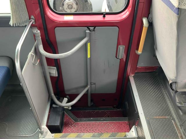 シビリアンバス 　２９人乗りＡＴ　全塗装済　ＥＴＣ　ナビ　ＴＶ　バックカメラ　エアコン　ＣＤ　ＤＶＤ再生（37枚目）