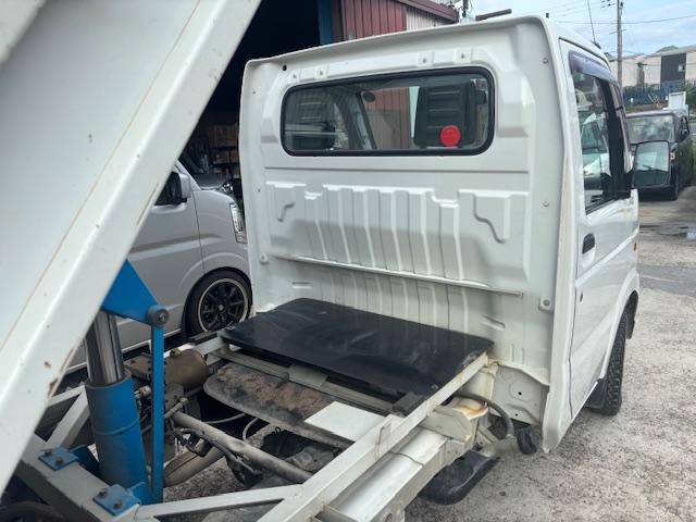 キャリイトラック  浅底ダンプ4WD AC パワステ 5速(22枚目)