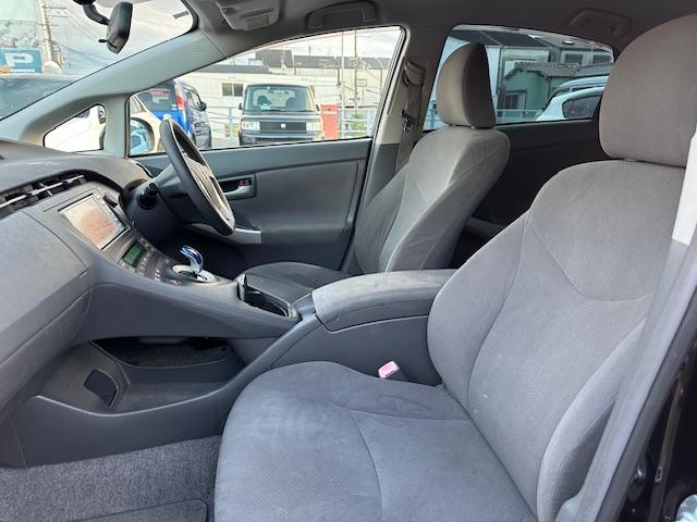 プリウス S ワンセグ・SDナビ・バックカメラ・ETC・外品アルミ・盗難防止装置(18枚目)