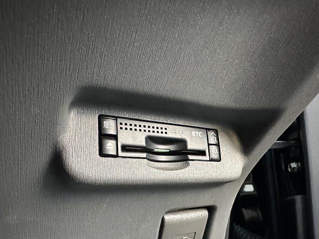 プリウス S ワンセグ・SDナビ・バックカメラ・ETC・外品アルミ・盗難防止装置(31枚目)