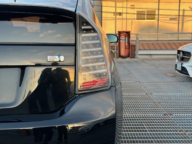 プリウス S ワンセグ・SDナビ・バックカメラ・ETC・外品アルミ・盗難防止装置(51枚目)