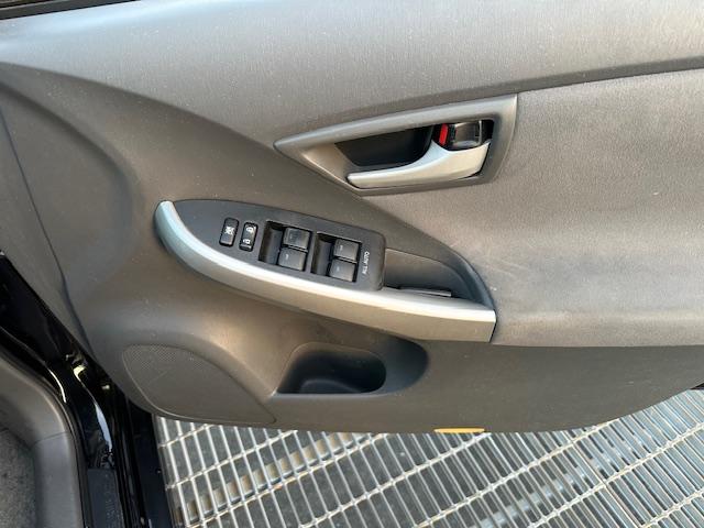 プリウス S ワンセグ・SDナビ・バックカメラ・ETC・外品アルミ・盗難防止装置(54枚目)