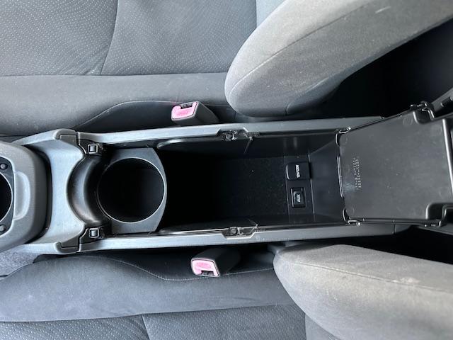 プリウス S ワンセグ・SDナビ・バックカメラ・ETC・外品アルミ・盗難防止装置(68枚目)