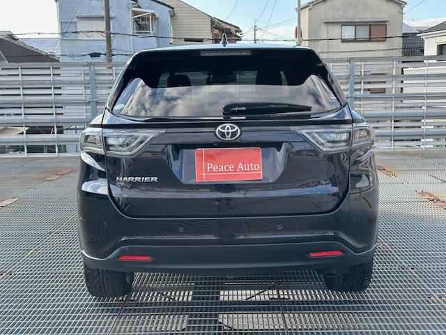 ハリアー プレミアム　アドバンスドパッケージ　ハーフレザーシート／パノラミックビューモニター／前後ドラレコ／フルセグ・Ｂｌｕｅｔｏｏｔｈ／衝突時軽減ブレーキ／シートヒーター／電動リアゲート（6枚目）