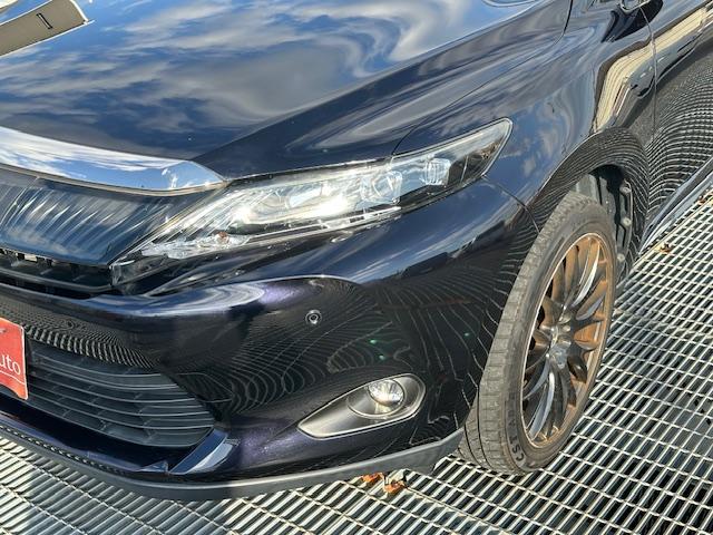 ハリアー プレミアム　アドバンスドパッケージ　ハーフレザーシート／パノラミックビューモニター／前後ドラレコ／フルセグ・Ｂｌｕｅｔｏｏｔｈ／衝突時軽減ブレーキ／シートヒーター／電動リアゲート（25枚目）