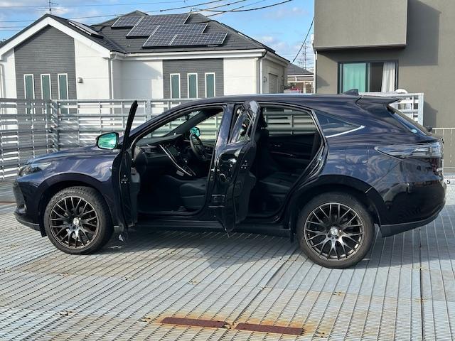 ハリアー プレミアム　アドバンスドパッケージ　ハーフレザーシート／パノラミックビューモニター／前後ドラレコ／フルセグ・Ｂｌｕｅｔｏｏｔｈ／衝突時軽減ブレーキ／シートヒーター／電動リアゲート（41枚目）