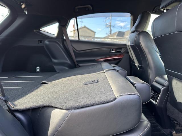 ハリアー プレミアム　アドバンスドパッケージ　ハーフレザーシート／パノラミックビューモニター／前後ドラレコ／フルセグ・Ｂｌｕｅｔｏｏｔｈ／衝突時軽減ブレーキ／シートヒーター／電動リアゲート（43枚目）