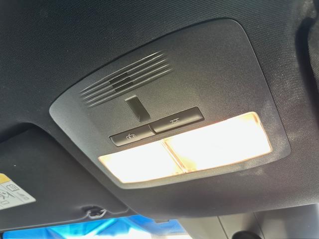 ハリアー プレミアム　アドバンスドパッケージ　ハーフレザーシート／パノラミックビューモニター／前後ドラレコ／フルセグ・Ｂｌｕｅｔｏｏｔｈ／衝突時軽減ブレーキ／シートヒーター／電動リアゲート（44枚目）