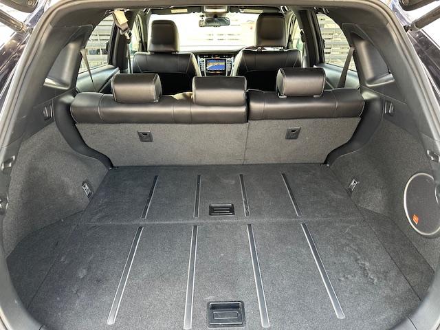 ハリアー プレミアム　アドバンスドパッケージ　ハーフレザーシート／パノラミックビューモニター／前後ドラレコ／フルセグ・Ｂｌｕｅｔｏｏｔｈ／衝突時軽減ブレーキ／シートヒーター／電動リアゲート（55枚目）