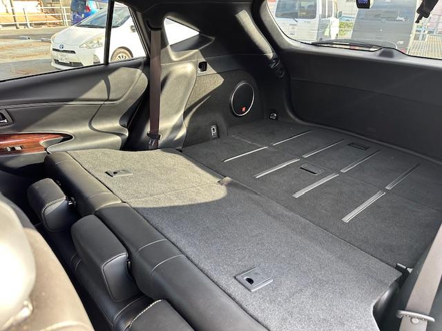 ハリアー プレミアム　アドバンスドパッケージ　ハーフレザーシート／パノラミックビューモニター／前後ドラレコ／フルセグ・Ｂｌｕｅｔｏｏｔｈ／衝突時軽減ブレーキ／シートヒーター／電動リアゲート（73枚目）