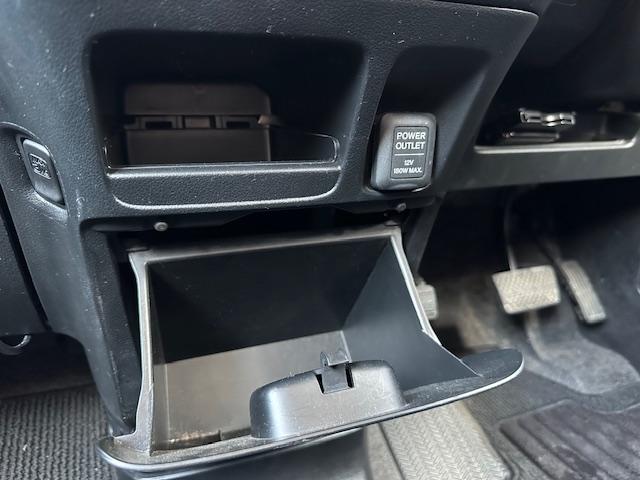 HONDA N-BOX PLUS CUSTOM G.L PACKAGE