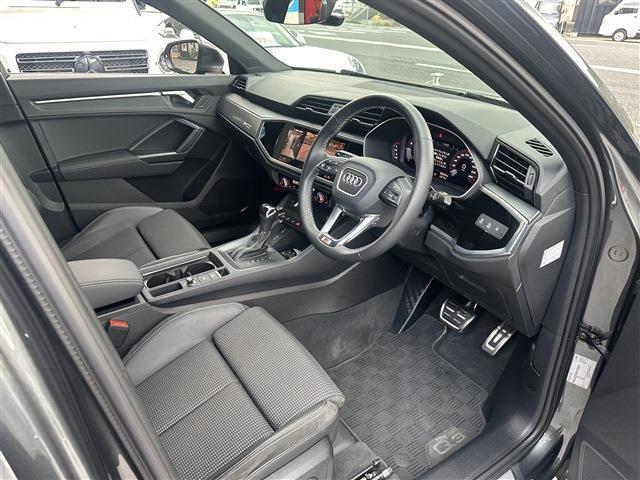 Ｑ３スポーツバック ３５ＴＦＳＩ（36枚目）