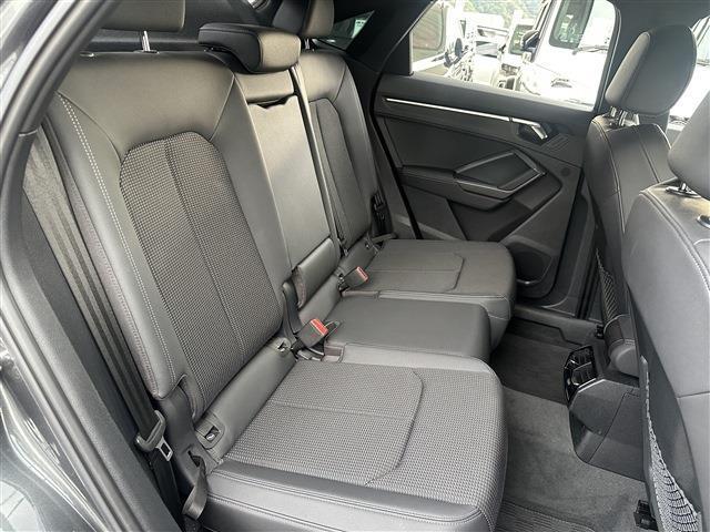 Ｑ３スポーツバック ３５ＴＦＳＩ（49枚目）