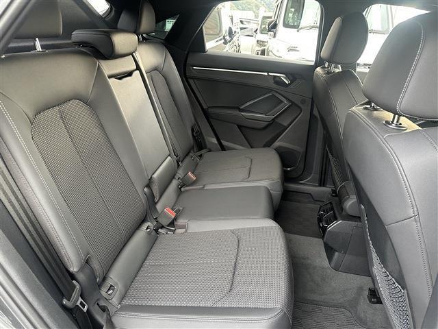 Ｑ３スポーツバック ３５ＴＦＳＩ（50枚目）