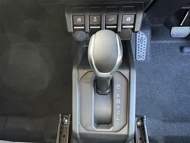 ジムニー XC 4WD ナビ バックカメラETCドラレコ前後 マット(22枚目)