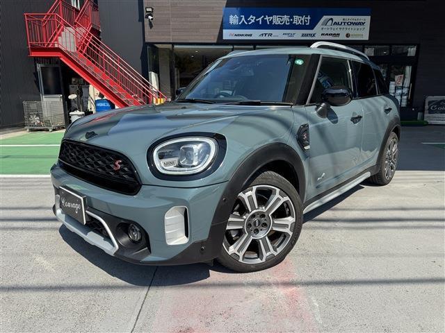 ＭＩＮＩ クーパーＤ　クロスオーバー　オール４・トリム　クーパー　ＳＤ　オール４　４ＷＤ　純正ナビ　ＡＭ　ＦＭ　ＢＴ　バックカメラ　アダプティブクルーズコントロール　Ｄ／Ｎ席シートヒーター　パワーバックドア　衝突軽減ブレーキ　純正１９インチアルミホイール（35枚目）