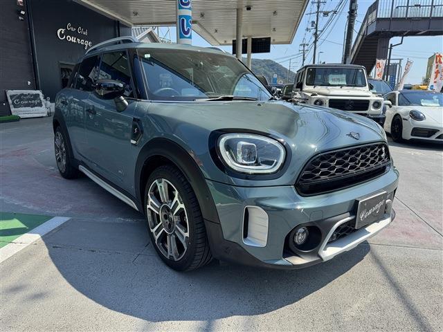 ＭＩＮＩ クーパーＤ　クロスオーバー　オール４・トリム　クーパー　ＳＤ　オール４　４ＷＤ　純正ナビ　ＡＭ　ＦＭ　ＢＴ　バックカメラ　アダプティブクルーズコントロール　Ｄ／Ｎ席シートヒーター　パワーバックドア　衝突軽減ブレーキ　純正１９インチアルミホイール（37枚目）